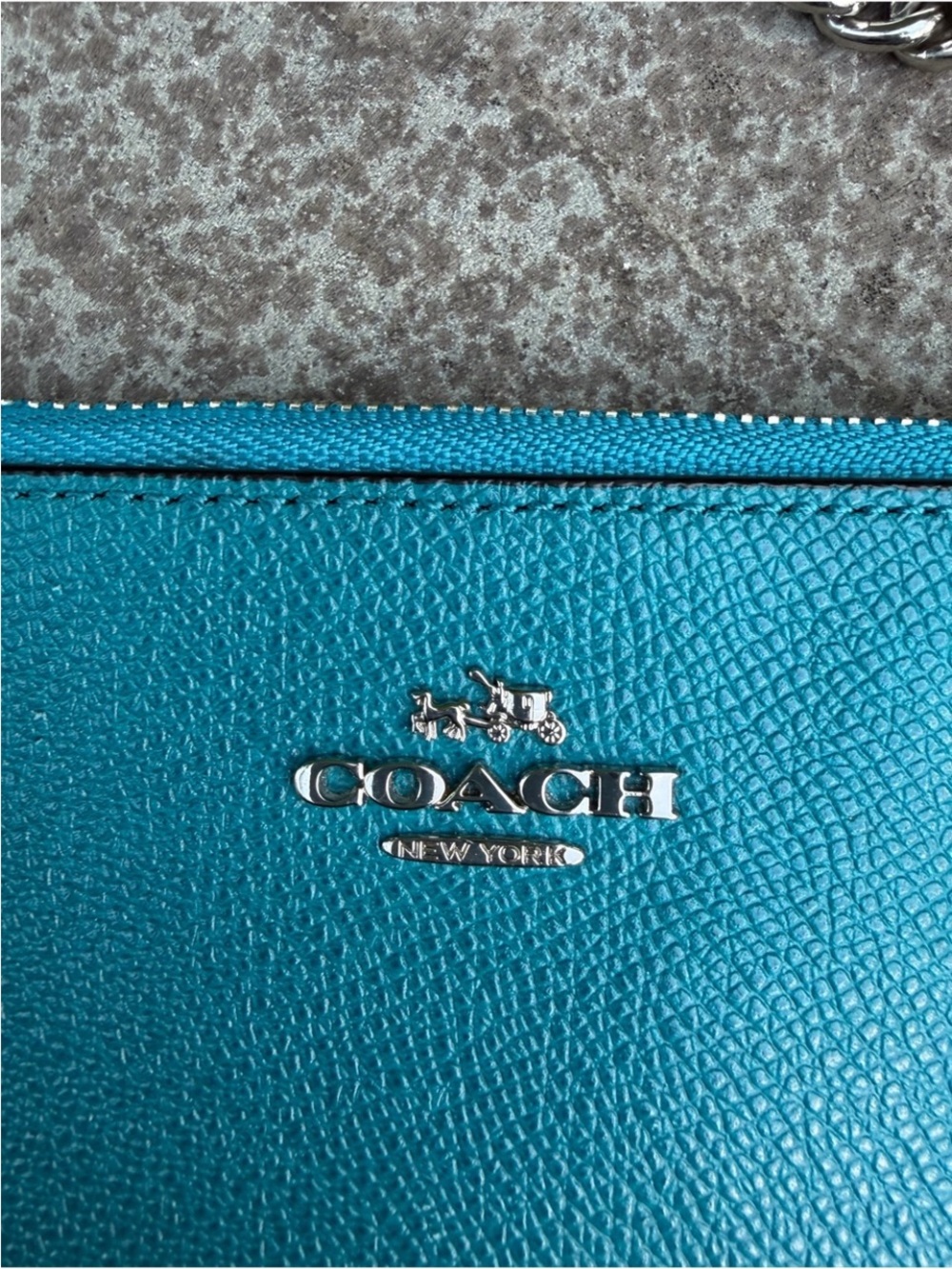 Coach Teal Blue Pebbled Leather Chain Crossbody Bag Pouch EUC - Picture 11 of 13